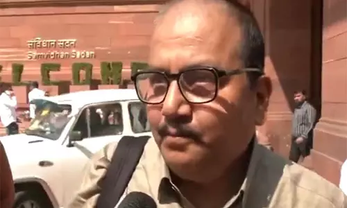 शिवकुमार, कुणाल कामरा विवाद पर RJD सांसद मनोज झा ने दी प्रतिक्रिया