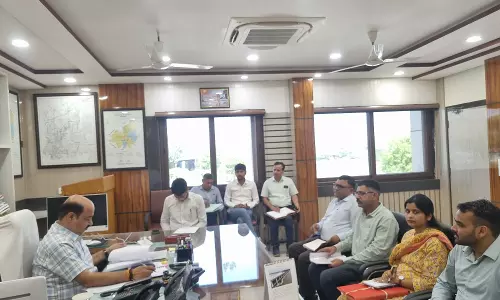 Khairthal-Tijara: जिला स्तरीय बीमा समिति की बैठक का हुआ आयोजन Khairthal-Tijara: जिला स्तरीय बीमा समिति की बैठक का हुआ आयोजन