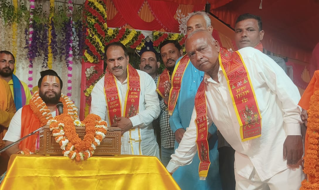 राम जन्मोत्सव की झांकी देख श्रद्धालु हुए भाव-विभोर