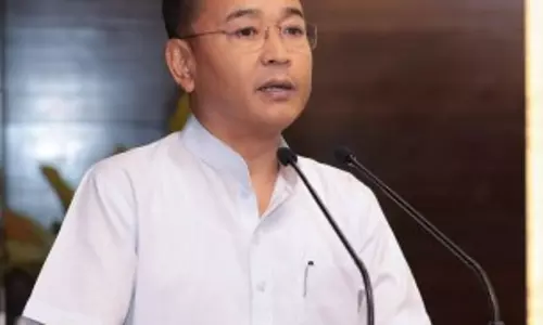 Sikkim :  मुख्यमंत्री ने व्यावसायिक पाठ्यक्रम कर रहे विद्यार्थियों से बातचीत की