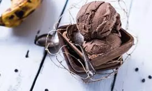 केले से बनाएं chocolate आइसक्रीम, देखते ही टूट पडेंगे बच्चे