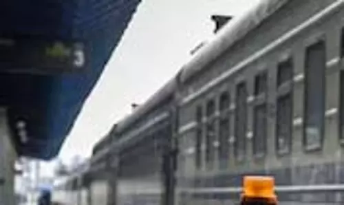 Kyiv: यूक्रेन रेलवे के ऑनलाइन फ्रेट सर्विस पर साइबर हमले का असर Kyiv: यूक्रेन रेलवे के ऑनलाइन फ्रेट सर्विस पर साइबर हमले का असर