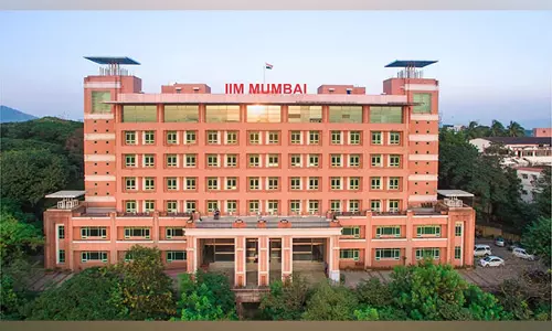 IIM मुंबई और भारत के CAG ने लॉजिस्टिक्स, आपूर्ति श्रृंखला और इन्वेंट्री प्रबंधन पर समझौता ज्ञापन पर हस्ताक्षर किए