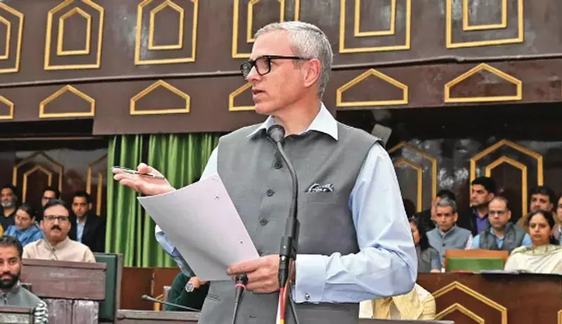 सीएम उमर ने 200 यूनिट मुफ्त बिजली आपूर्ति की दोहरीकरण प्रक्रिया शुरू की सीएम उमर ने 200 यूनिट मुफ्त बिजली आपूर्ति की दोहरीकरण प्रक्रिया शुरू की