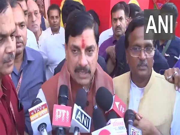 CM Yadav ने कहा- प्रधानमंत्री मोदी के नेतृत्व में लगातार प्रदेश के विकास के लिए काम कर रहे हैं CM Yadav ने कहा- प्रधानमंत्री मोदी के नेतृत्व में लगातार प्रदेश के विकास के लिए काम कर रहे हैं