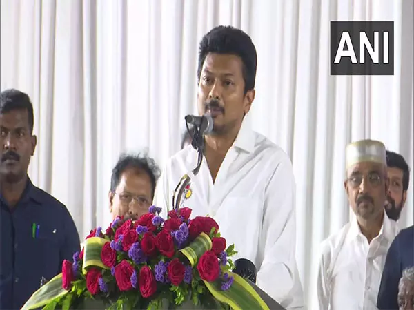 Chennai में इफ्तार पार्टी में शामिल हुए उपमुख्यमंत्री उदयनिधि स्टालिन Chennai में इफ्तार पार्टी में शामिल हुए उपमुख्यमंत्री उदयनिधि स्टालिन
