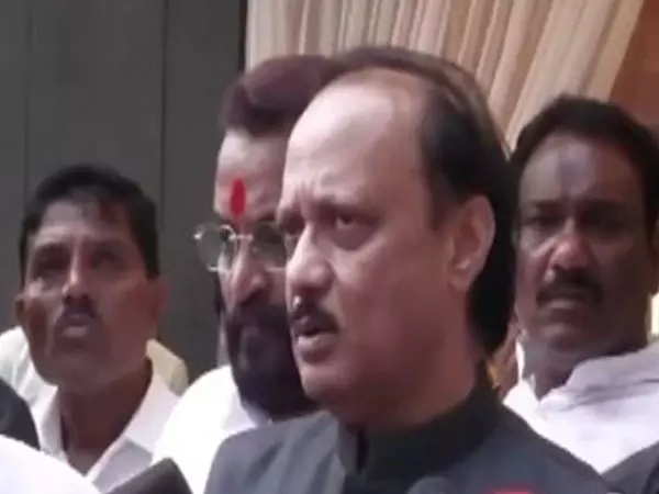 हमारे सीएम ने कहा है कि कानून के अनुसार कार्रवाई की जाएगी: कुणाल कामरा विवाद पर Ajit Pawar हमारे सीएम ने कहा है कि कानून के अनुसार कार्रवाई की जाएगी: कुणाल कामरा विवाद पर Ajit Pawar