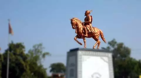 Shivaji Memorial महाराष्ट्र नहीं यहां बनेगा Shivaji Memorial महाराष्ट्र नहीं यहां बनेगा