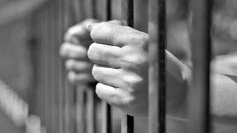 UP : जेल से चौंकाने वाला मामला आया सामने UP : जेल से चौंकाने वाला मामला आया सामने