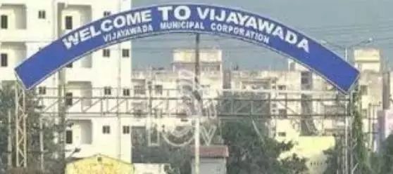 Vijayawada नगर निकाय और उसके प्रमुख की आलोचना में राजनीतिक दल एकजुट Vijayawada नगर निकाय और उसके प्रमुख की आलोचना में राजनीतिक दल एकजुट