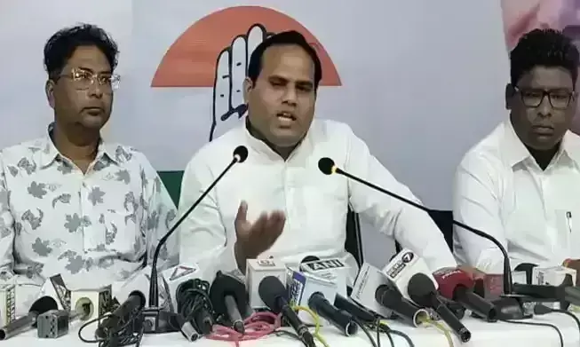 Bhopal: एमपी की राज्य मंत्री प्रतिमा बागरी का जाति प्रमाण पत्र फर्जी: कांग्रेस Bhopal: एमपी की राज्य मंत्री प्रतिमा बागरी का जाति प्रमाण पत्र फर्जी: कांग्रेस
