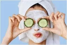 Skin Care: गर्मियों में आपके चेहरे को ठंडा और चमकदार बनाए रखेंगे ये फेस पैक, जानें घर पर बनाने का तरीका Skin Care: गर्मियों में आपके चेहरे को ठंडा और चमकदार बनाए रखेंगे ये फेस पैक, जानें घर पर बनाने का तरीका