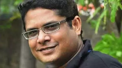 भारतीराजा के बेटे और अभिनेता मनोज भारती का कार्डिएक अरेस्ट का निधन हो गया भारतीराजा के बेटे और अभिनेता मनोज भारती का कार्डिएक अरेस्ट का निधन हो गया