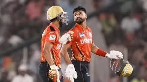 IPL: श्रेयस अय्यर की बदौलत पंजाब ने गुजरात को हराया IPL: श्रेयस अय्यर की बदौलत पंजाब ने गुजरात को हराया