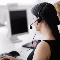 Customer Service Call : ग्राहक शिकायतों में कॉल होल्ड का भारी बोझ Customer Service Call : ग्राहक शिकायतों में कॉल होल्ड का भारी बोझ