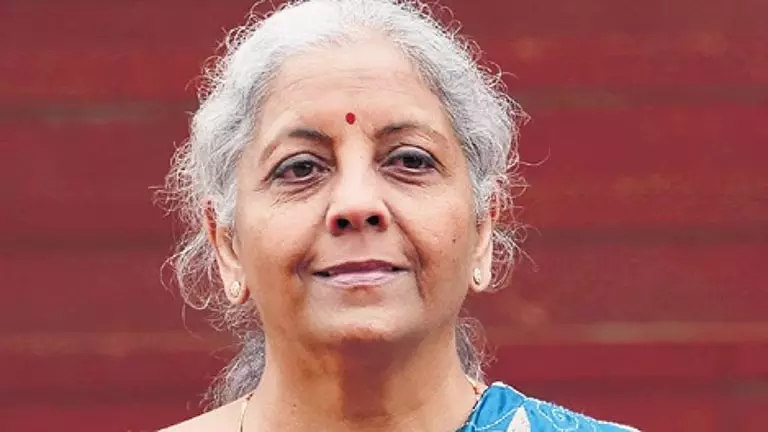 कर राहत के बावजूद राजस्व लक्ष्य पूरा करेंगे: वित्त मंत्री कर राहत के बावजूद राजस्व लक्ष्य पूरा करेंगे: वित्त मंत्री