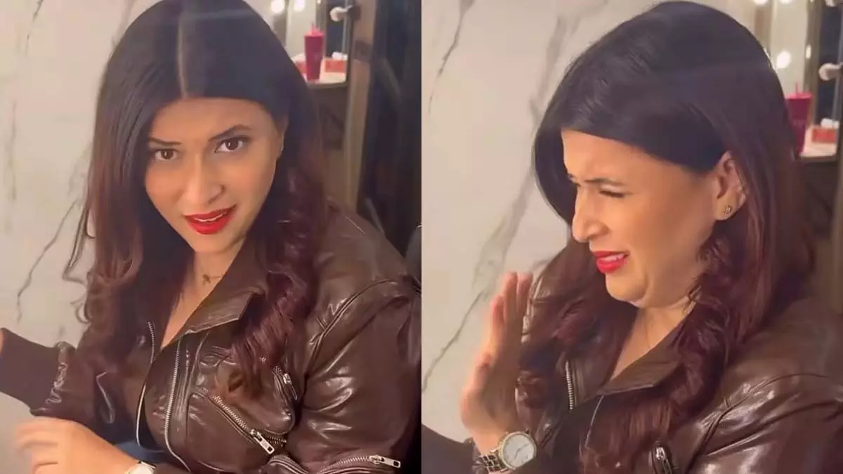 एल्विश यादव के दावे के बाद मन्नारा चोपड़ा की प्रतिक्रिया एल्विश यादव के दावे के बाद मन्नारा चोपड़ा की प्रतिक्रिया