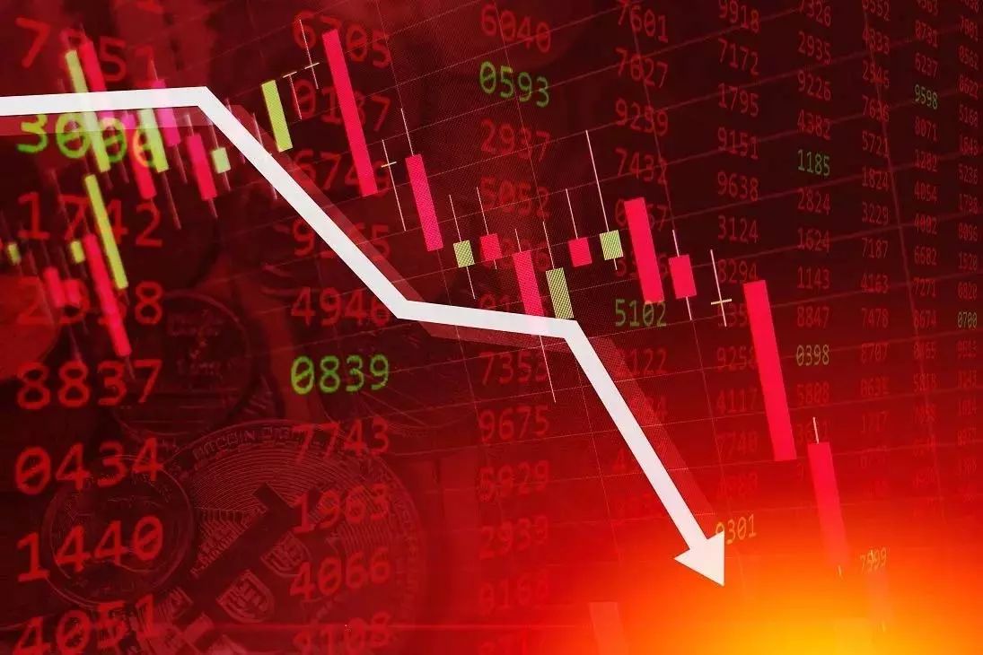 Stock Market : शेयर बाजार में बड़ी गिरावट, निवेशकों के इतने लाख करोड़ डूबे Stock Market : शेयर बाजार में बड़ी गिरावट, निवेशकों के इतने लाख करोड़ डूबे