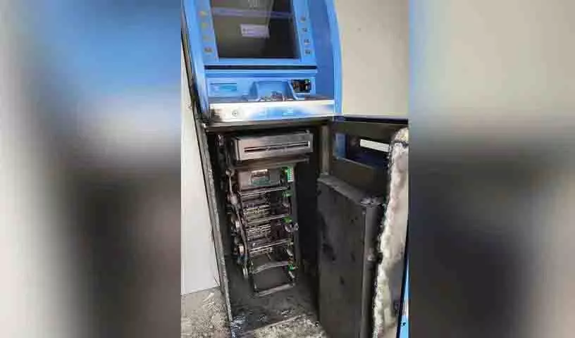 राचकोंडा पुलिस ने एसबीआई ATM चोरी मामले में अंतरराज्यीय गिरोह गिरफ्तार राचकोंडा पुलिस ने एसबीआई ATM चोरी मामले में अंतरराज्यीय गिरोह गिरफ्तार