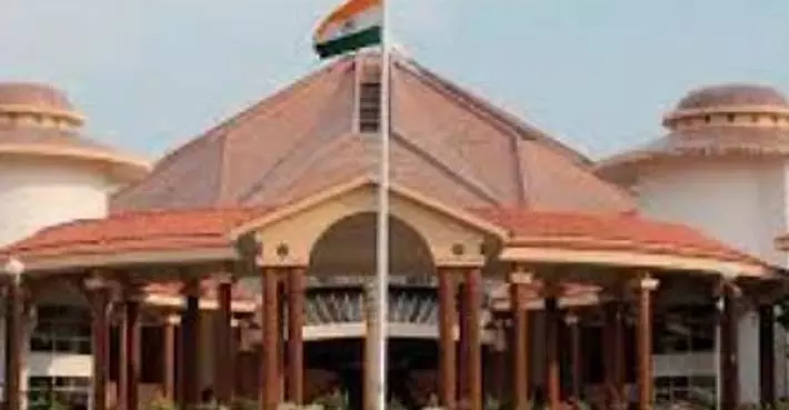 विपक्ष के नेता यूरी अलेमाओ ने Goa के आर्थिक संकट को लेकर भाजपा सरकार की आलोचना की विपक्ष के नेता यूरी अलेमाओ ने Goa के आर्थिक संकट को लेकर भाजपा सरकार की आलोचना की