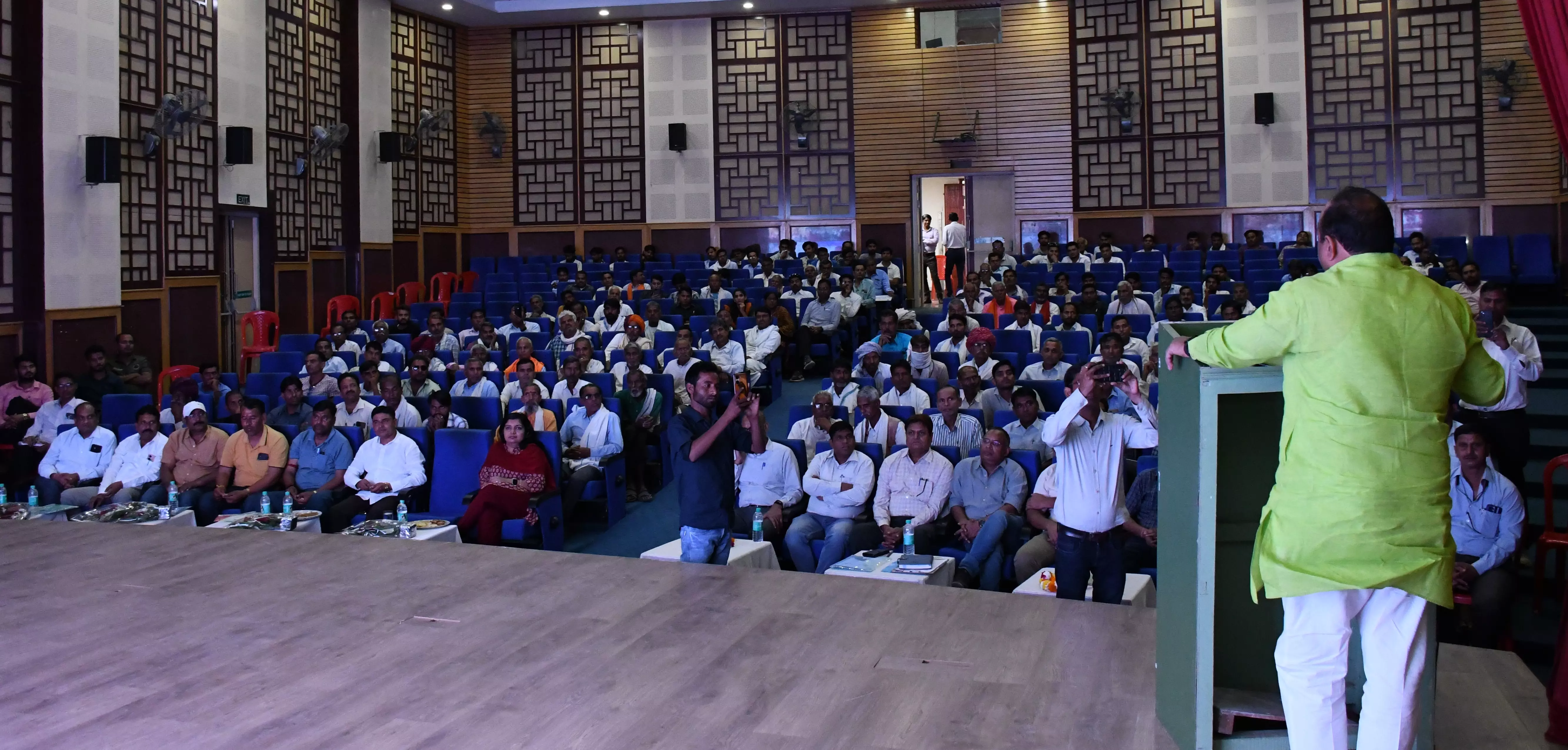 Rajasthan दिवस सप्ताह के दूसरे दिन जिला स्तरीय किसान सम्मेलन का भव्य आयोजन Rajasthan दिवस सप्ताह के दूसरे दिन जिला स्तरीय किसान सम्मेलन का भव्य आयोजन