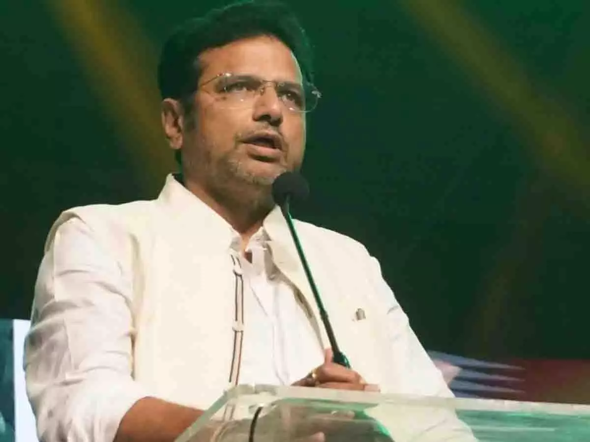 हैदराबाद विश्वविद्यालय की भूमि पर कोई अतिक्रमण नहीं किया: Sridhar Babu हैदराबाद विश्वविद्यालय की भूमि पर कोई अतिक्रमण नहीं किया: Sridhar Babu