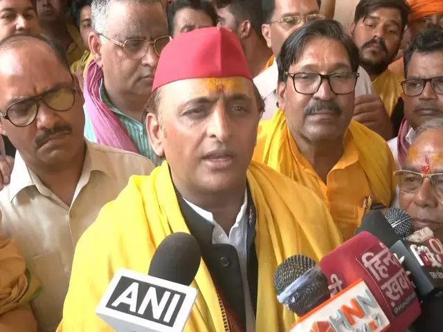 अखिलेश यादव ने UP सरकार के 8 साल के कार्यकाल की आलोचना करते हुए कही ये बात अखिलेश यादव ने UP सरकार के 8 साल के कार्यकाल की आलोचना करते हुए कही ये बात