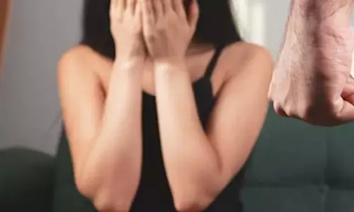 भाभी से रेप, फिर देवर ने तेजाब फेंका