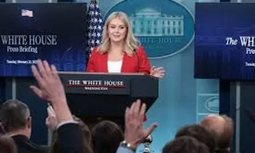 Washington व्हाइट हाउस द्वारा पत्रकार के साथ युद्ध योजना साझा करने पर हंगामा
