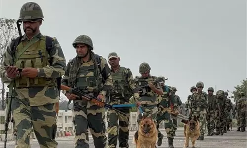 Jammu-Kashmir:सुरक्षाबलों का सर्च ऑपरेशन अभी भी जारी, जांच में हुए बड़े खुलासे Jammu-Kashmir:सुरक्षाबलों का सर्च ऑपरेशन अभी भी जारी, जांच में हुए बड़े खुलासे