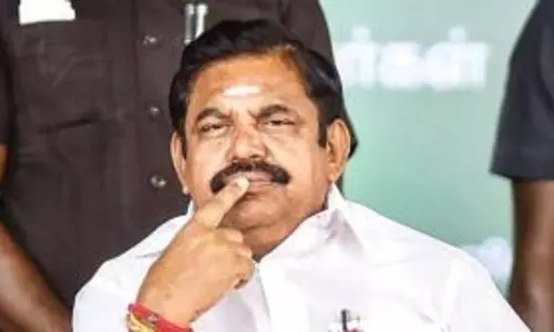 ईपीएस की अचानक दिल्ली यात्रा से राजनीतिक अटकलें तेज