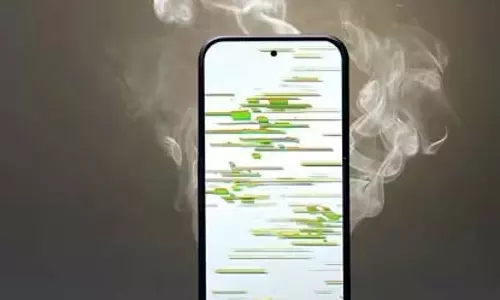 क्या आपका iPhone गर्म हो रहा,  तुरंत करें ये उपाय