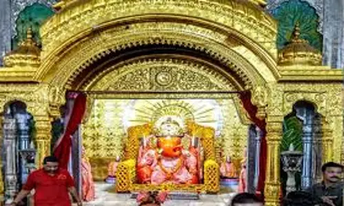 Jaipur का चमत्कारी मंदिर जहां फिल्म रिलीज से पहले सिर झुकाने आते है बॉलीवुड सितारें Jaipur का चमत्कारी मंदिर जहां फिल्म रिलीज से पहले सिर झुकाने आते है बॉलीवुड सितारें