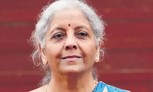 कर राहत के बावजूद राजस्व लक्ष्य पूरा करेंगे: वित्त मंत्री कर राहत के बावजूद राजस्व लक्ष्य पूरा करेंगे: वित्त मंत्री
