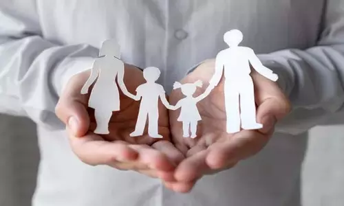 Insurance : भारतीयों में बीमा को लेकर जागरूकता की कमी Insurance : भारतीयों में बीमा को लेकर जागरूकता की कमी