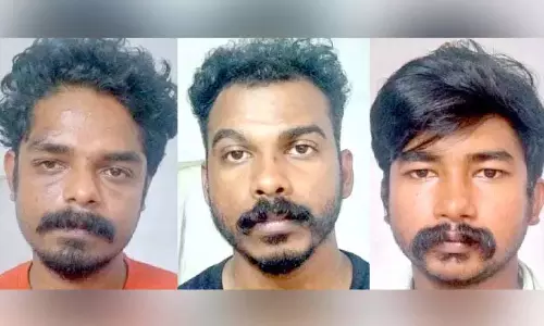 Kerala: गांजा मामले में आरोपी पर हमला करने के आरोप में तीन गिरफ्तार Kerala: गांजा मामले में आरोपी पर हमला करने के आरोप में तीन गिरफ्तार