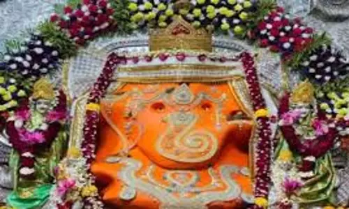 आखिर क्यों बॉलीवुड के बीच इतना मशहूर है Jaipur का ये गणेश मंदिर, यहाँ जानें आखिर क्यों बॉलीवुड के बीच इतना मशहूर है Jaipur का ये गणेश मंदिर, यहाँ जानें