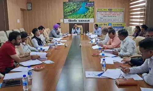 कौशल विकास आत्मनिर्भरता की कुंजी: DC कौशल विकास आत्मनिर्भरता की कुंजी: DC