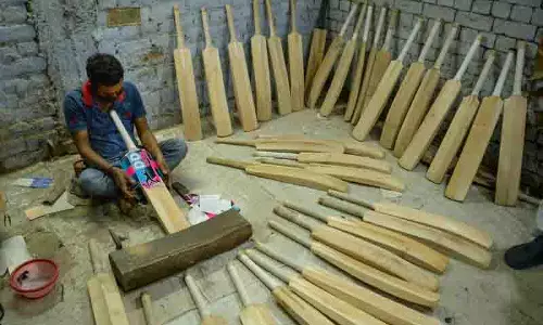 Jalandhar: खेल उद्योग के लिए अनुसंधान एवं विकास केंद्र स्थापित करें