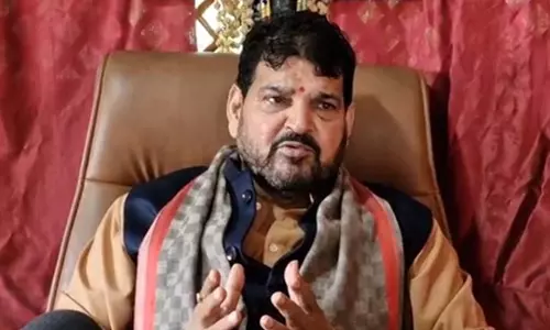 रामनवमी में श्रद्धालुओं के अयोध्या आने पर न हो रोकटोक : बृजभूषण सिंह