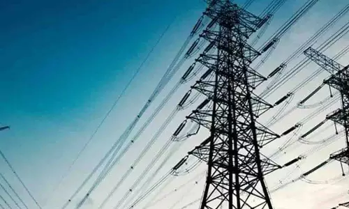Telangana: मुफ्त बिजली योजना के लिए 156 करोड़ से अधिक की धनराशि मंजूर की Telangana: मुफ्त बिजली योजना के लिए 156 करोड़ से अधिक की धनराशि मंजूर की