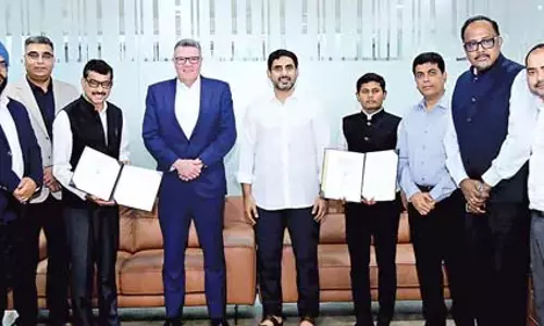 Andhra: युवाओं के लिए आईटी और उन्नत पाठ्यक्रमों में कौशल प्रशिक्षण Andhra: युवाओं के लिए आईटी और उन्नत पाठ्यक्रमों में कौशल प्रशिक्षण