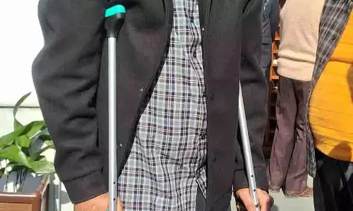 Bamber Thakur ने बिलासपुर विधायक पर उन पर गोली चलाने वालों से नजदीकी का आरोप लगाया Bamber Thakur ने बिलासपुर विधायक पर उन पर गोली चलाने वालों से नजदीकी का आरोप लगाया