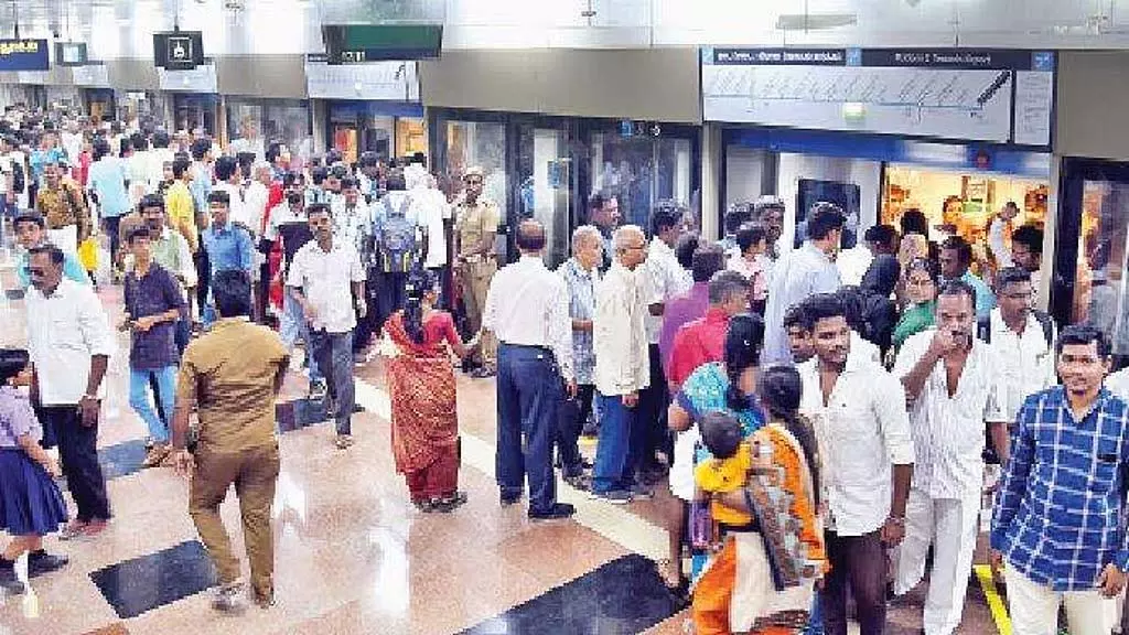28 मार्च को चेन्नई में IPL मैच: मेट्रो ट्रेन में कर सकेंगे मुफ्त यात्रा 28 मार्च को चेन्नई में IPL मैच: मेट्रो ट्रेन में कर सकेंगे मुफ्त यात्रा