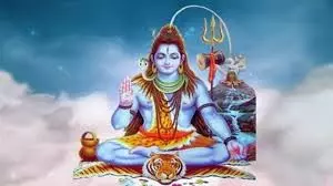 April Pradosh Vrat 2025 Date: अप्रैल में कब रखा जाएगा प्रदोष व्रत जानें तिथि और पूजा का शुभ मुहूर्त April Pradosh Vrat 2025 Date: अप्रैल में कब रखा जाएगा प्रदोष व्रत जानें तिथि और पूजा का शुभ मुहूर्त