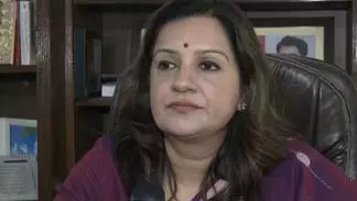 राहुल गांधी ने आरोप नहीं लगाया, बल्कि सच्चाई बयां की : प्रियंका चतुर्वेदी राहुल गांधी ने आरोप नहीं लगाया, बल्कि सच्चाई बयां की : प्रियंका चतुर्वेदी