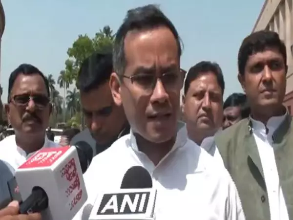 हमारी संसदीय परंपरा में विपक्ष का नेता पद बहुत महत्वपूर्ण है: Gaurav Gogoi हमारी संसदीय परंपरा में विपक्ष का नेता पद बहुत महत्वपूर्ण है: Gaurav Gogoi