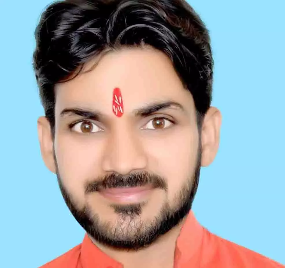 प्रहलाद नगरी जन कल्याण समिति अध्यक्ष शिवम द्विवेदी ने हिंदू नव वर्ष मनाने की अपील की प्रहलाद नगरी जन कल्याण समिति अध्यक्ष शिवम द्विवेदी ने हिंदू नव वर्ष मनाने की अपील की
