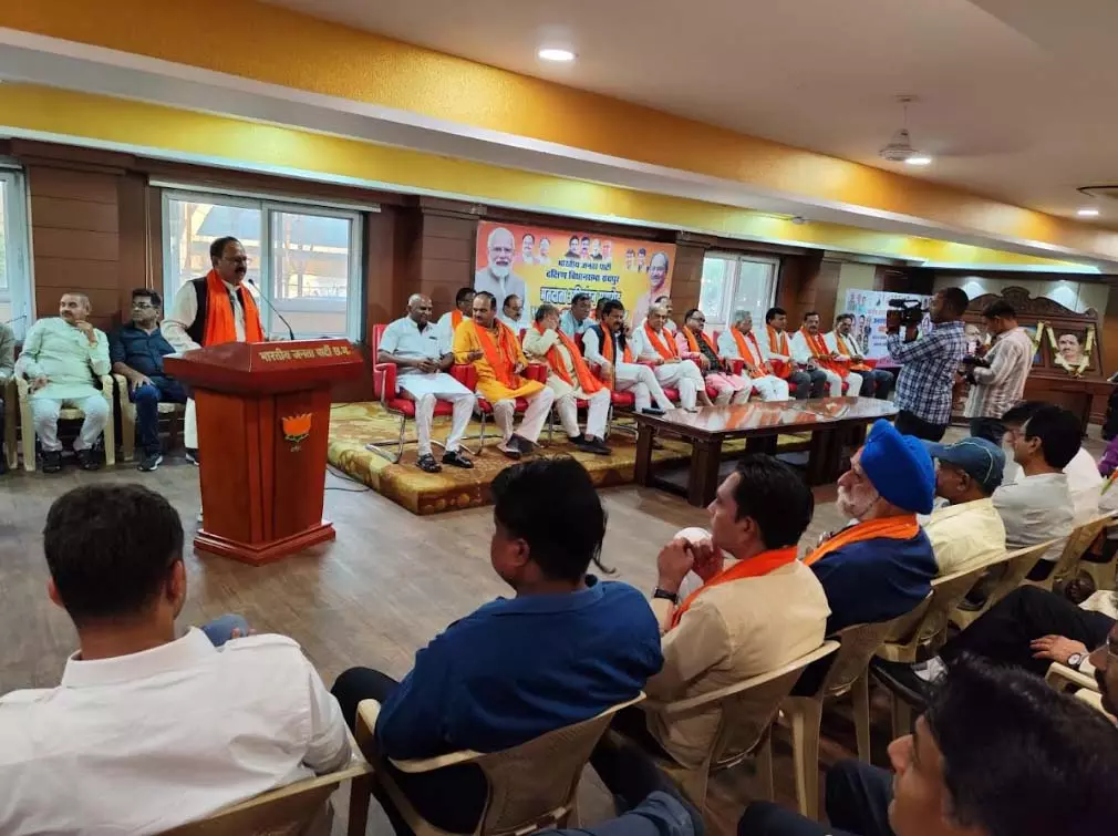 प्रधानमंत्री मोदी के आगमन पर कार्यकर्ताओं में उत्साह रायपुर से सभा में पहुंचेंगे हजारों: रमेश ठाकुर प्रधानमंत्री मोदी के आगमन पर कार्यकर्ताओं में उत्साह रायपुर से सभा में पहुंचेंगे हजारों: रमेश ठाकुर