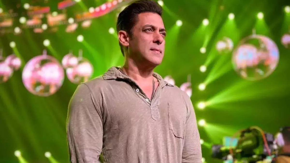 Salman Khan ने गैलेक्सी हमले पर दिया बयान Salman Khan ने गैलेक्सी हमले पर दिया बयान